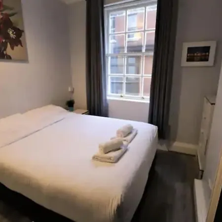 снеск Q,r-с0de First -,-trinity Quarter Lejlighed Dublin